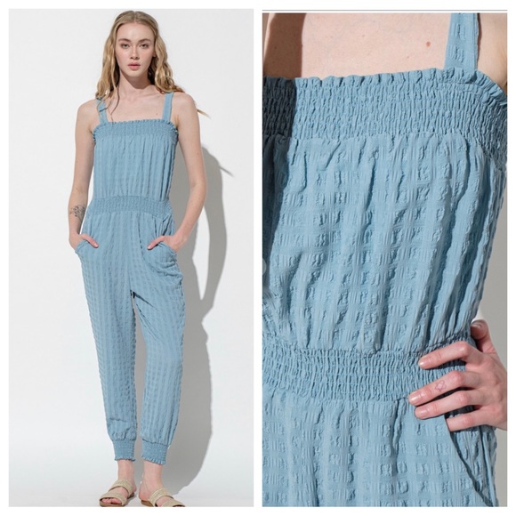 02 Fabulous Textured Fabric Smocked Jumpsuit - Picture 5 of 5